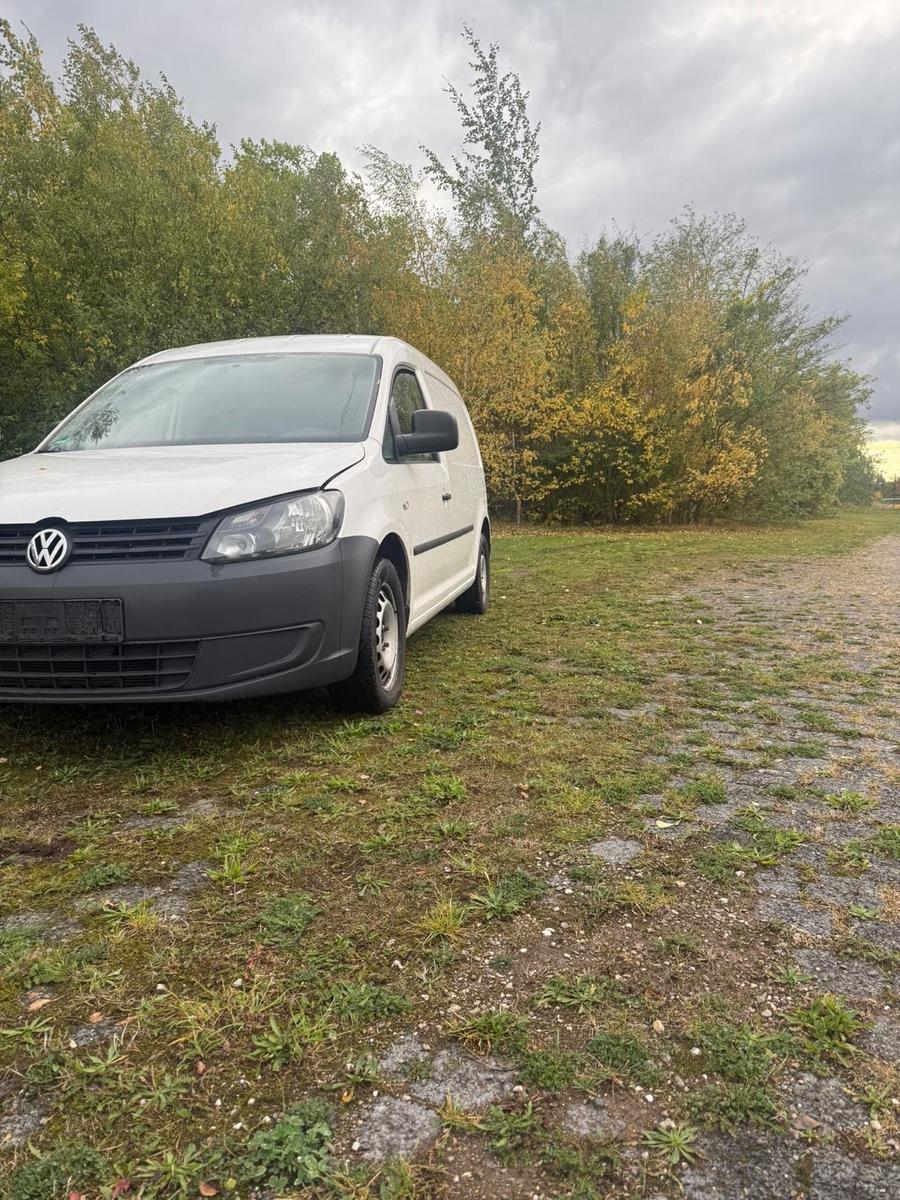 Volkswagen Caddy 2013 — двигун 170 HP (125kW)