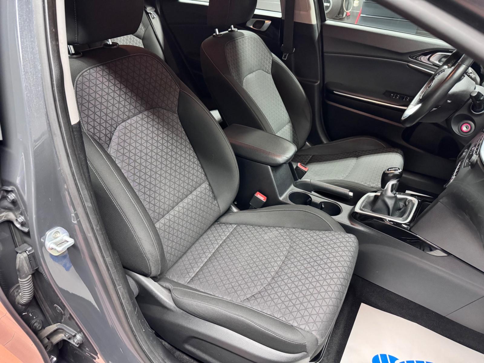 Kia cee'd Sportswagon Vision 18 Zoll+Tiefer