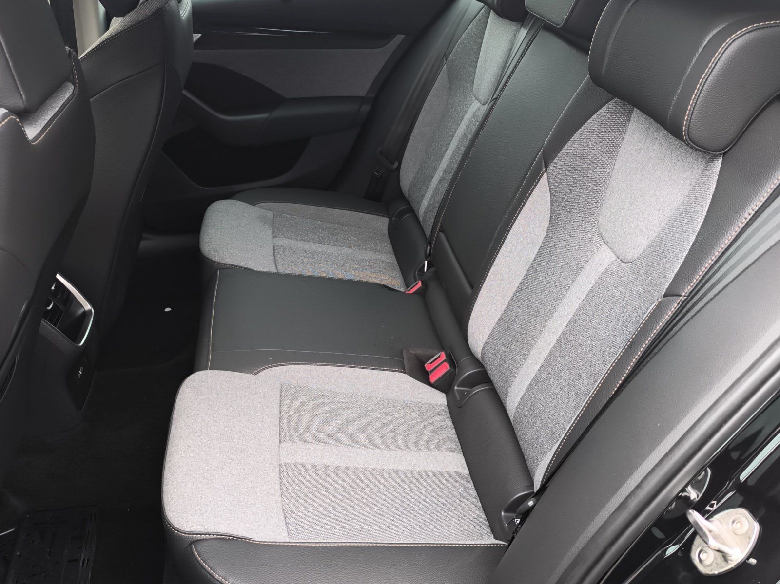 Skoda Octavia - Bild 17