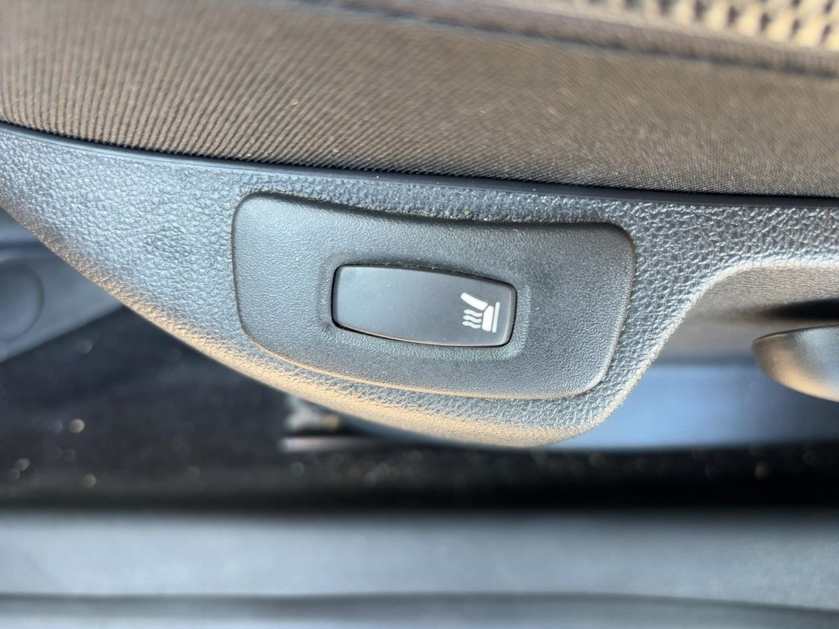 Fahrzeugabbildung Renault Captur Collection TCe 150 EDC SHZ GJR