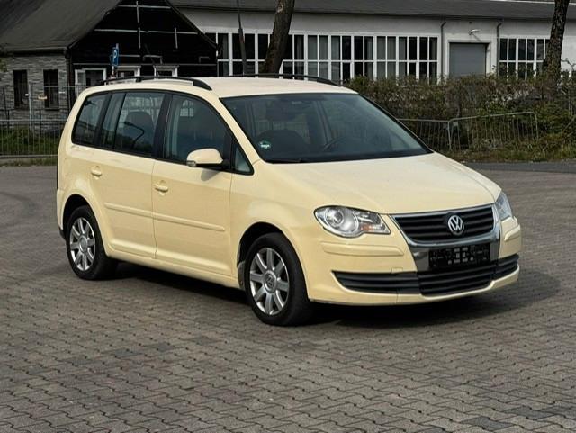 Volkswagen Touran Trendline 7 SITZER LEDER