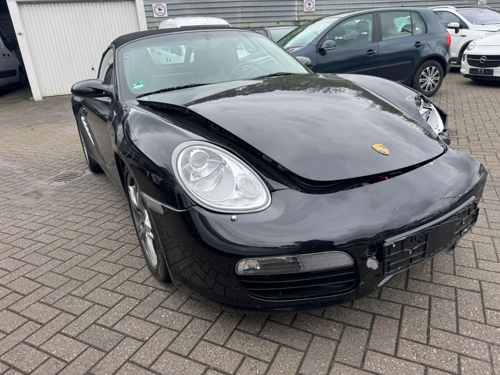 Porsche Boxster Basis 60K Km !!!