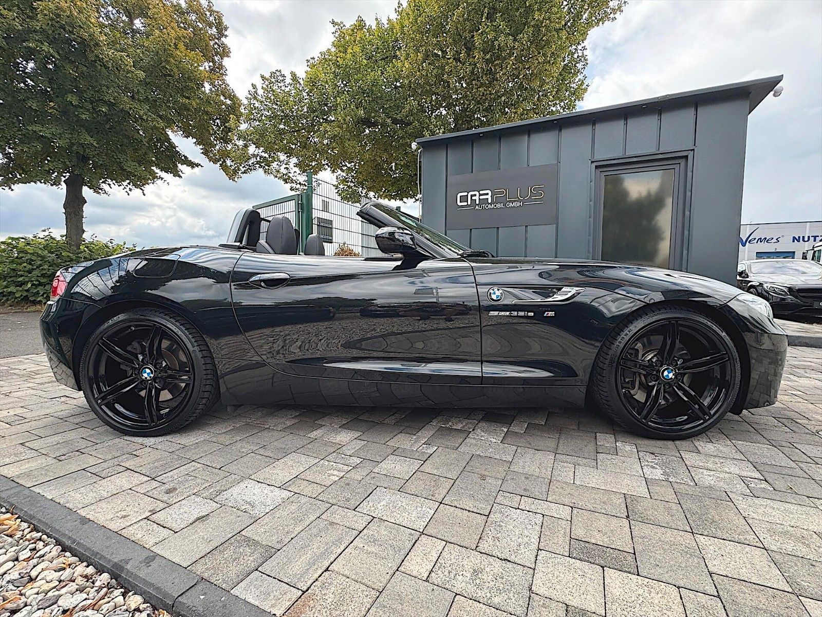 Fahrzeugabbildung BMW Z4 Roadster sDrive M 35is Performance Shadow LED