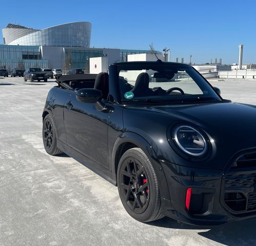 MINI John Cooper Works Cabrio 1/2 Jahreswagen von WA