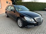 Mercedes-Benz E 250 E T-Modell BlueEfficiency Standheizung - Mercedes-Benz E 250: Standheizung