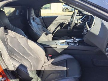 BMW Z4 sDrive20i A M Sportpaket HiFi DAB WLAN RFK