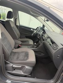 Volkswagen Golf Sportsvan - 8