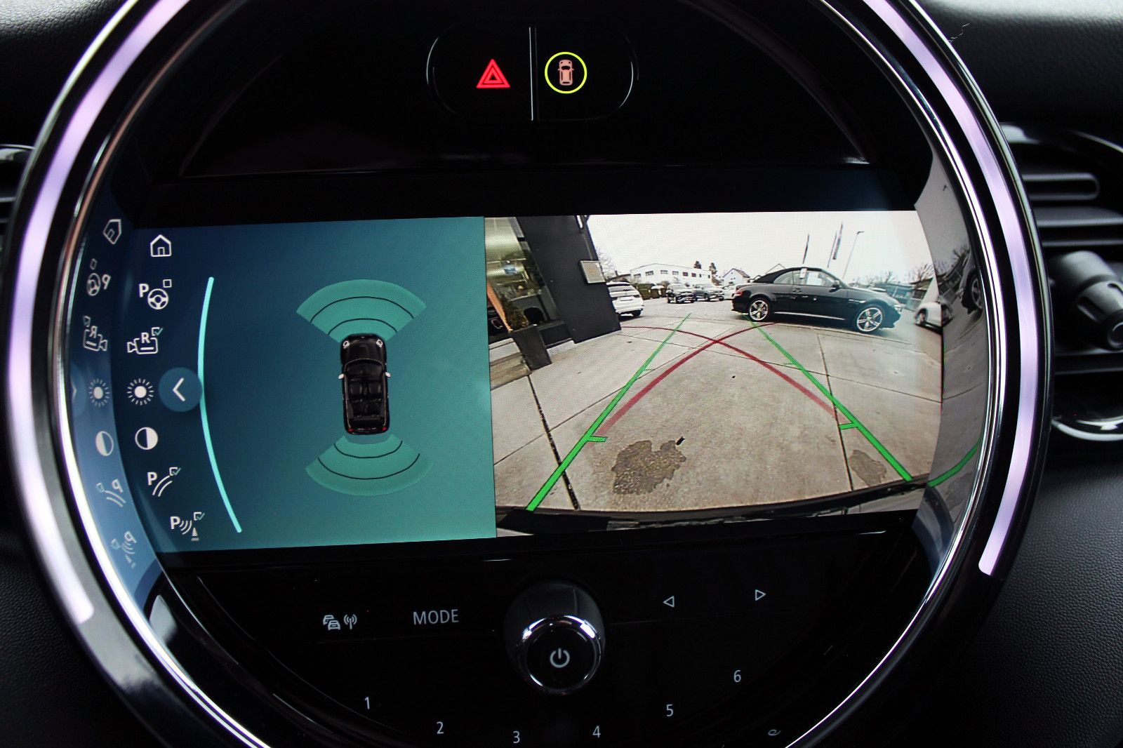 Fahrzeugabbildung MINI Cooper Cabrio Classic-Trim LED KAM PDC SHZ NAV