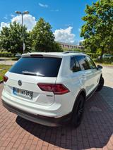 Volkswagen Tiguan 2.0 TDI SCR 140kW DSG 4MOTION Highlin... - Volkswagen Tiguan: TDI 140