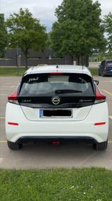 Nissan Leaf 150 PS 40KWH  2022   98% Batterie   - Nissan Leaf von privat
