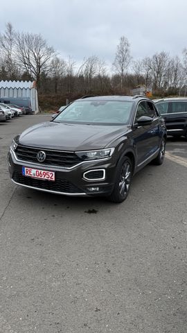 Volkswagen T-Roc Sport 4Motion 2.0|ACC|AHK|Lane|LED|Pano|