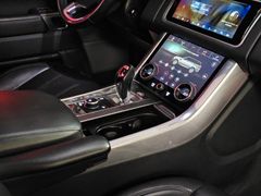 Fahrzeugabbildung Land Rover Range Rover Sport 3.0 SDV6 HSE (PANO/APPLE/CAMER