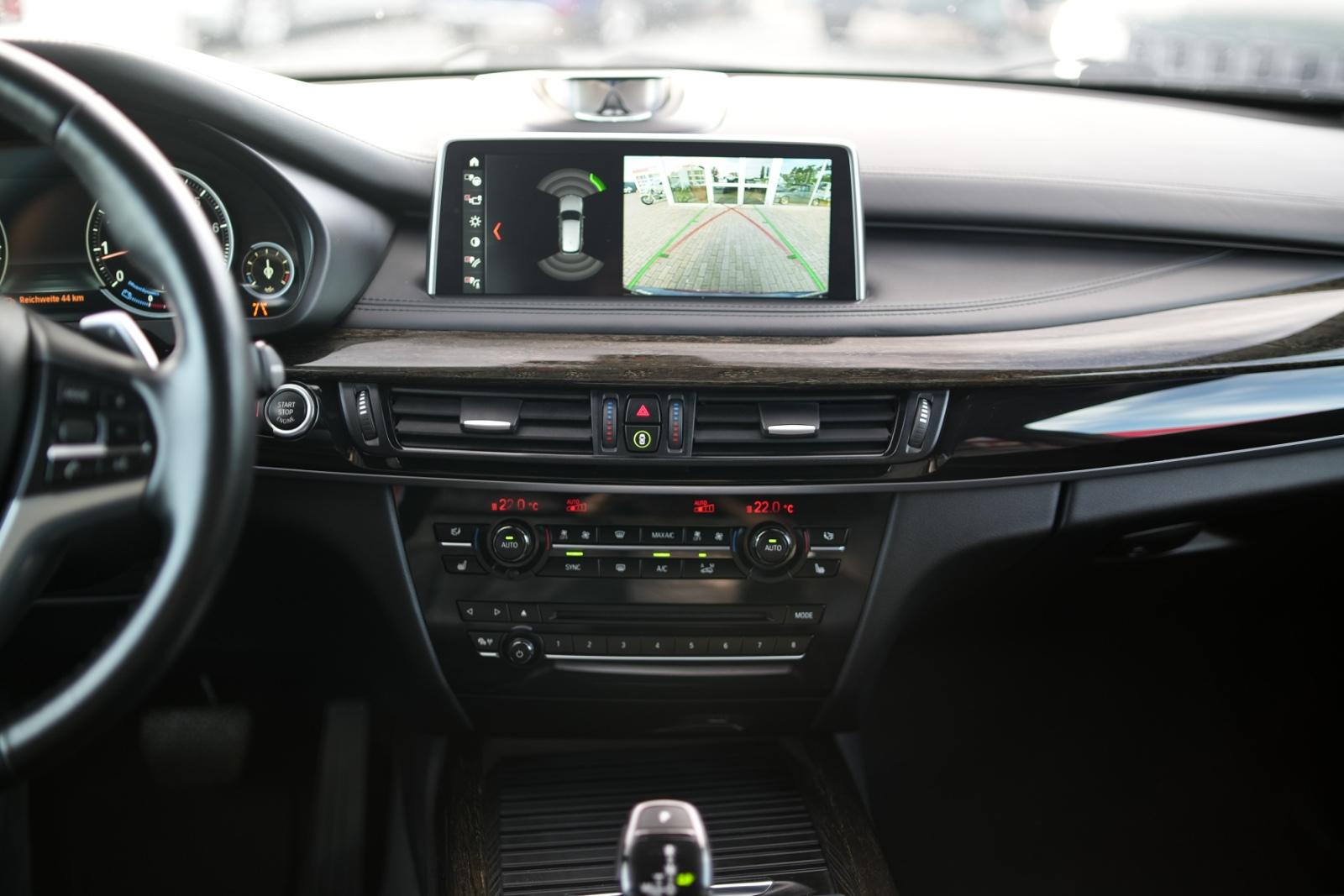 BMW X5 xDrive 50i Bang&Olufsen HUD Softclose AHK