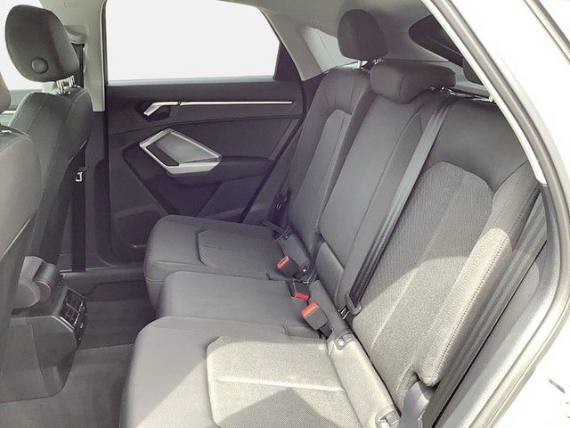 Audi Q3 Sportback 45TFSIe S-line Matrix LED Scheinwer foto 9