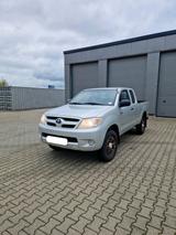 Toyota Hilux 4x4  Double Cab 2,5 D-4D - Toyota Hilux: 2.5