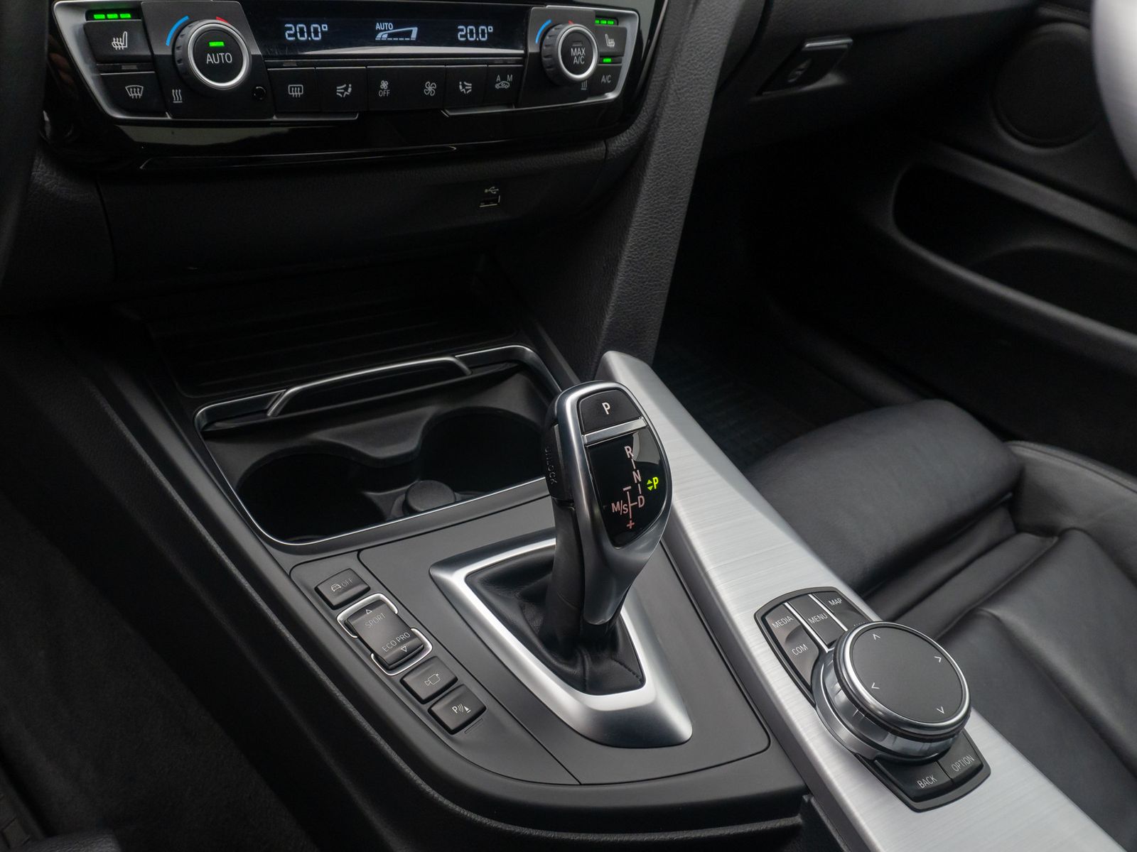 Fahrzeugabbildung BMW 420 Gran Coup&eacute; xD Luxury Line HUD HiFi Kamera