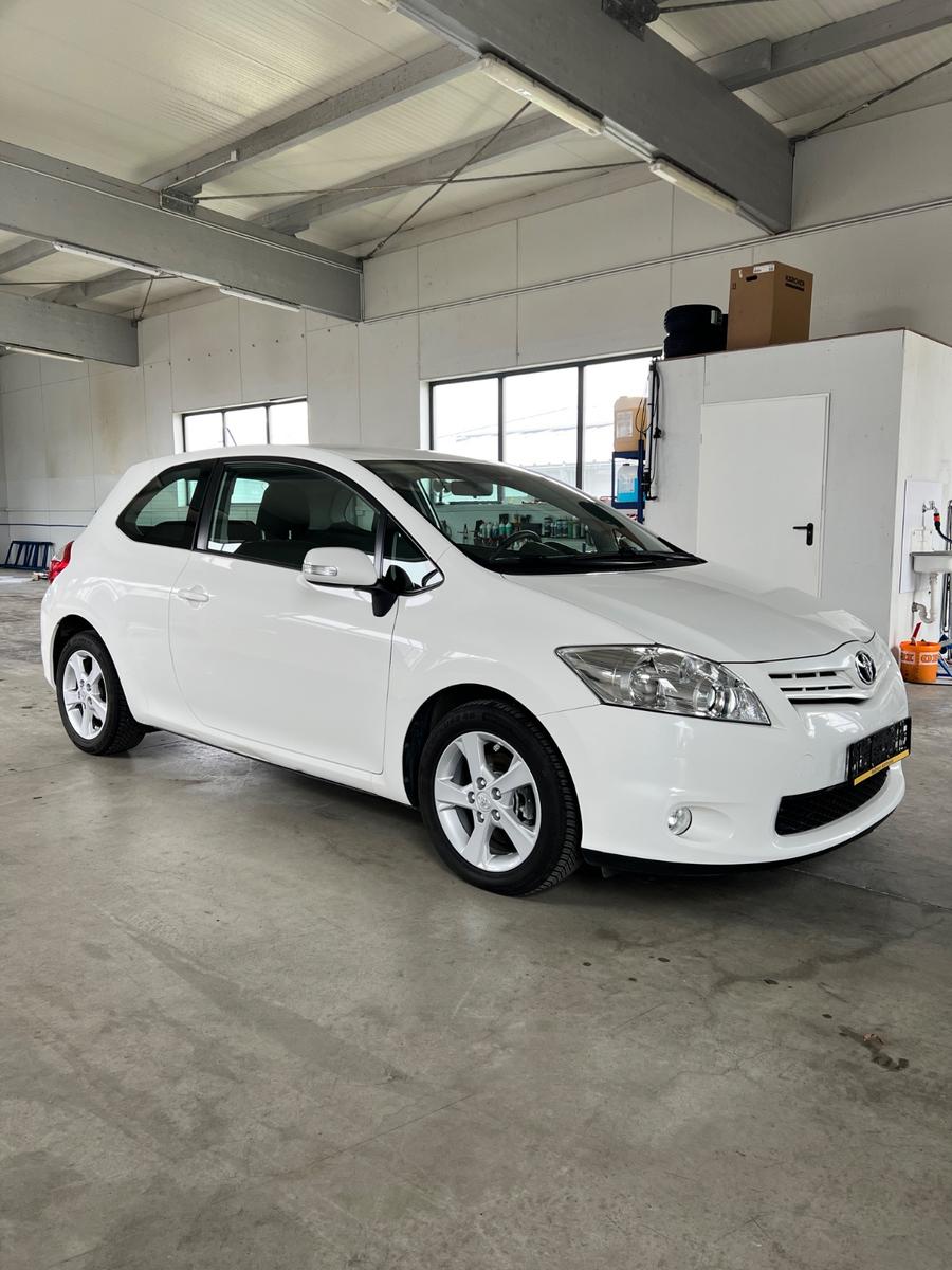 Toyota Auris 1,33-l-Dual-VVT-i