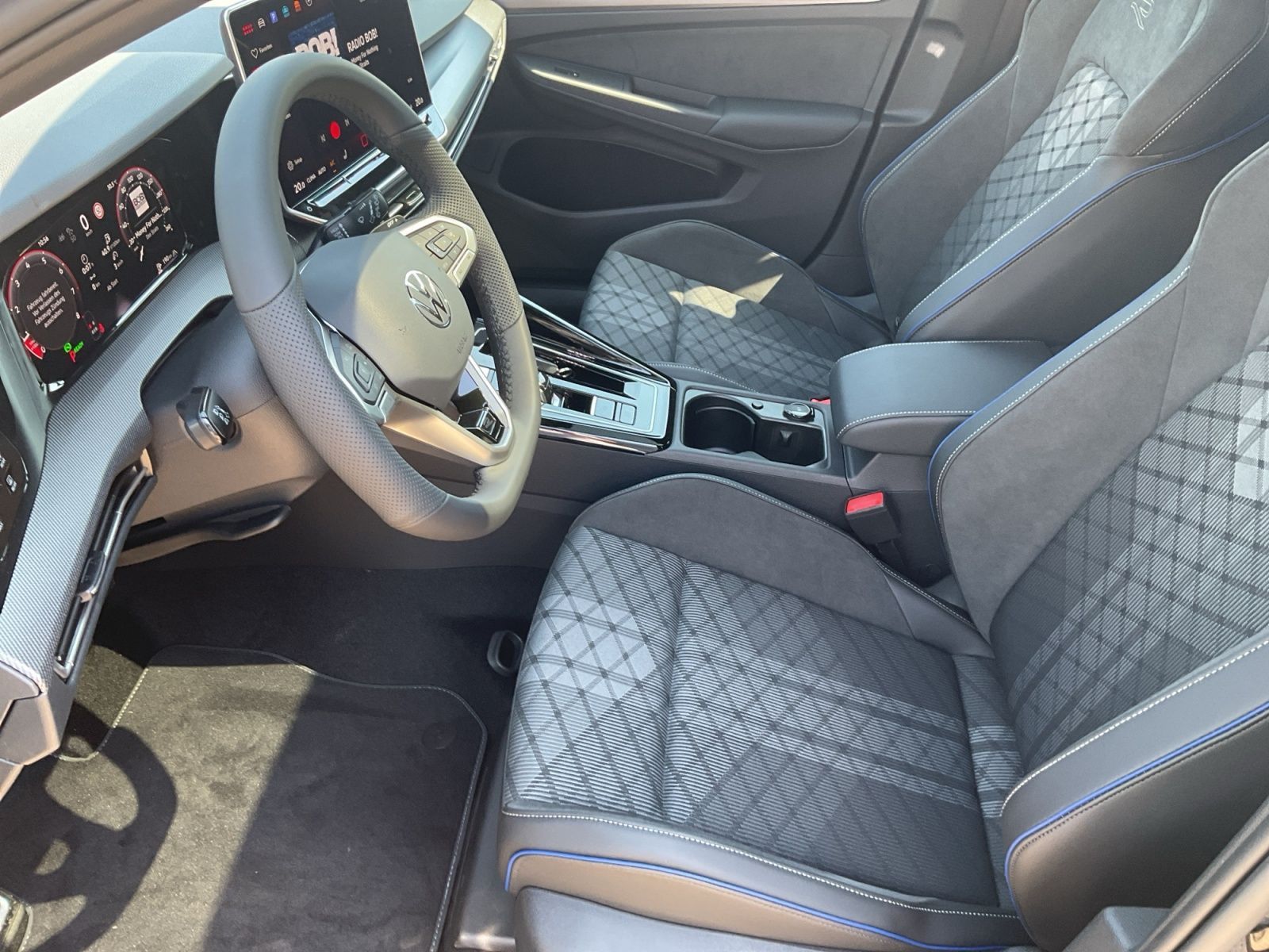 Volkswagen Golf - Bild 9