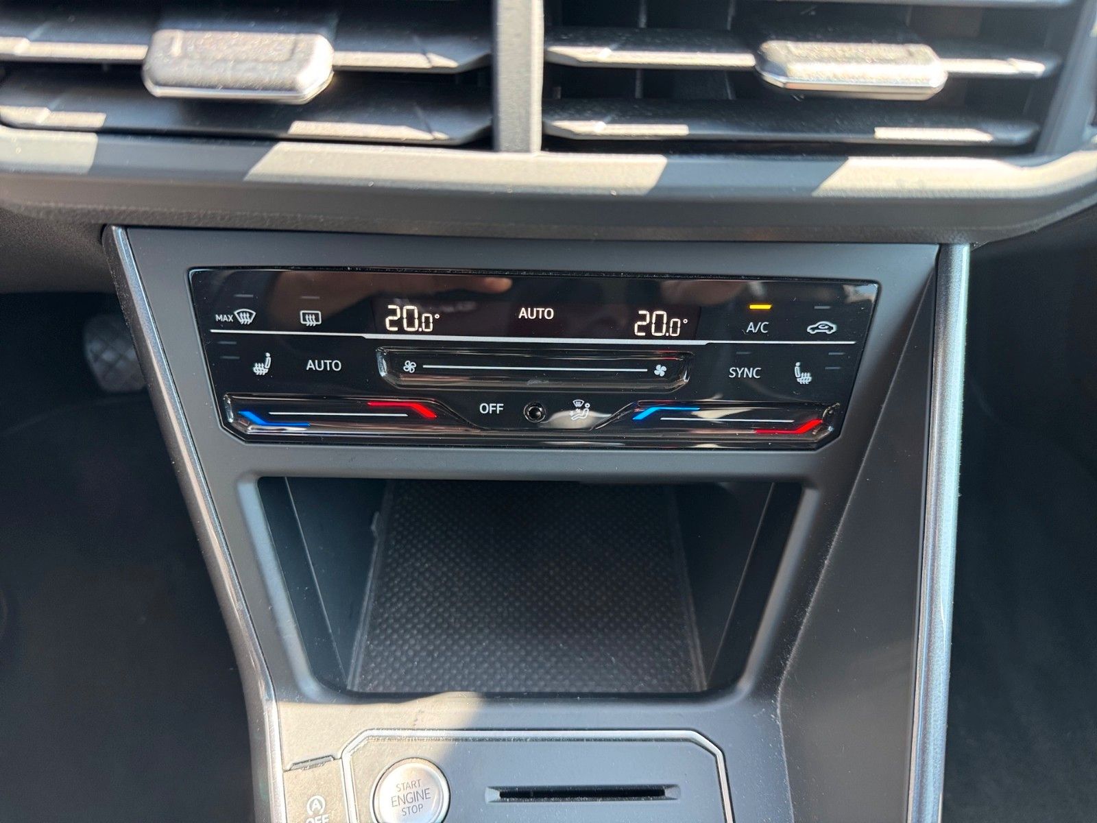 Fahrzeugabbildung Volkswagen Taigo Style 1.0 TSI