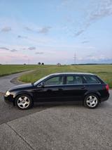 Audi A4 2.4 V6 multitronic Avant - - Audi A4 aus 2001: Kombi