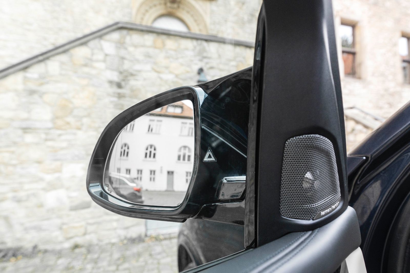 Fahrzeugabbildung BMW X5 xDrive50i Sportpaket ACC LED 360° HUD H&K