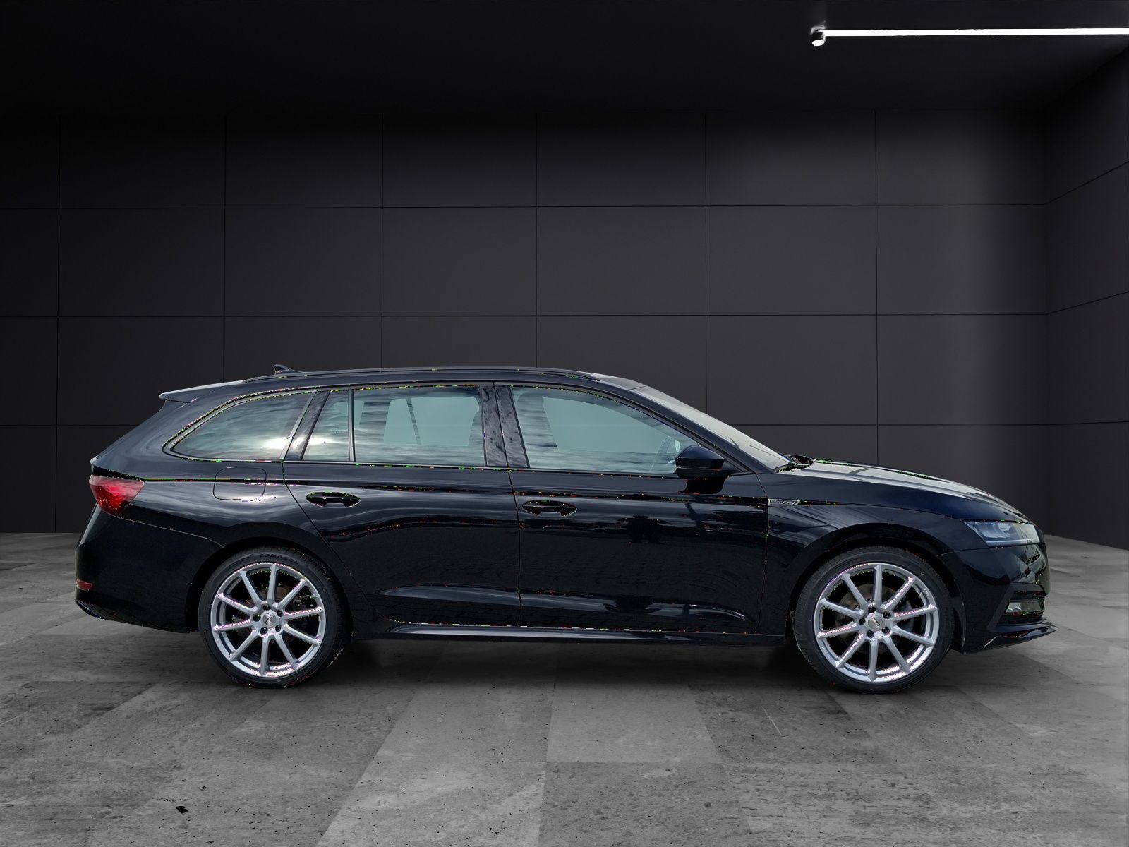 Fahrzeugabbildung SKODA Octavia Combi TSI Sportline  DSG 4x4 LED Pano GR