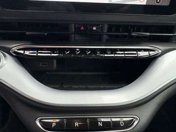 Fahrzeugabbildung Fiat 500e Icon Navi Klimaaut. DAB Mattlackierung