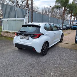Toyota Yaris - 5