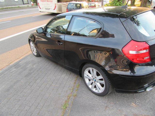 BMW 118 Baureihe 1 Lim. 118d-tüv nach wünsch