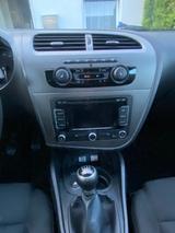 Seat Leon 2.0 TDI CR 125kW FR FR - Seat Leon mit Diesel-Antrieb: Standheizung, Limousine