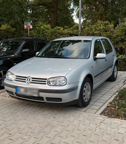 Volkswagen VW Golf 4 1.6 SR