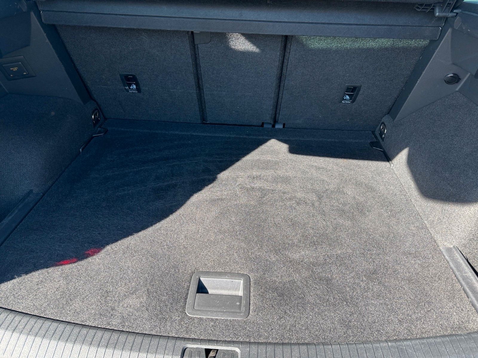 Fahrzeugabbildung Volkswagen Tiguan Life MOVE 1.5 TSI
