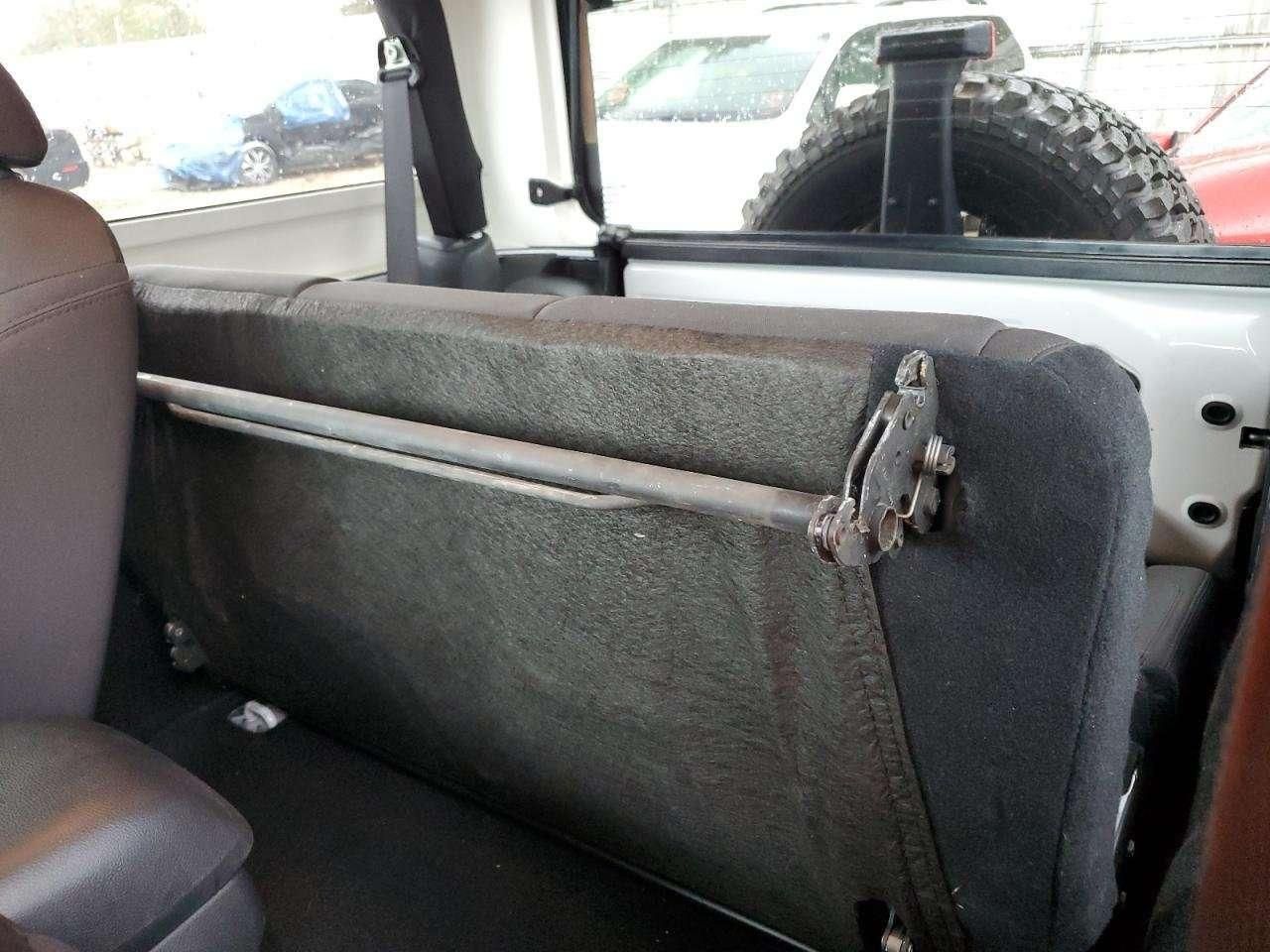 Fahrzeugabbildung Jeep Wrangler Sport