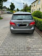 Mercedes-Benz B 180 CDI -Sport Modus BlueEFFICIENCY Edition - Mercedes-Benz B 180: Cdi Sport