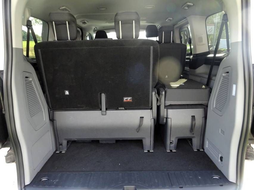 Fahrzeugabbildung Ford Tourneo Custom Bus 2.0 EcoBlue 320 L1 Titanium