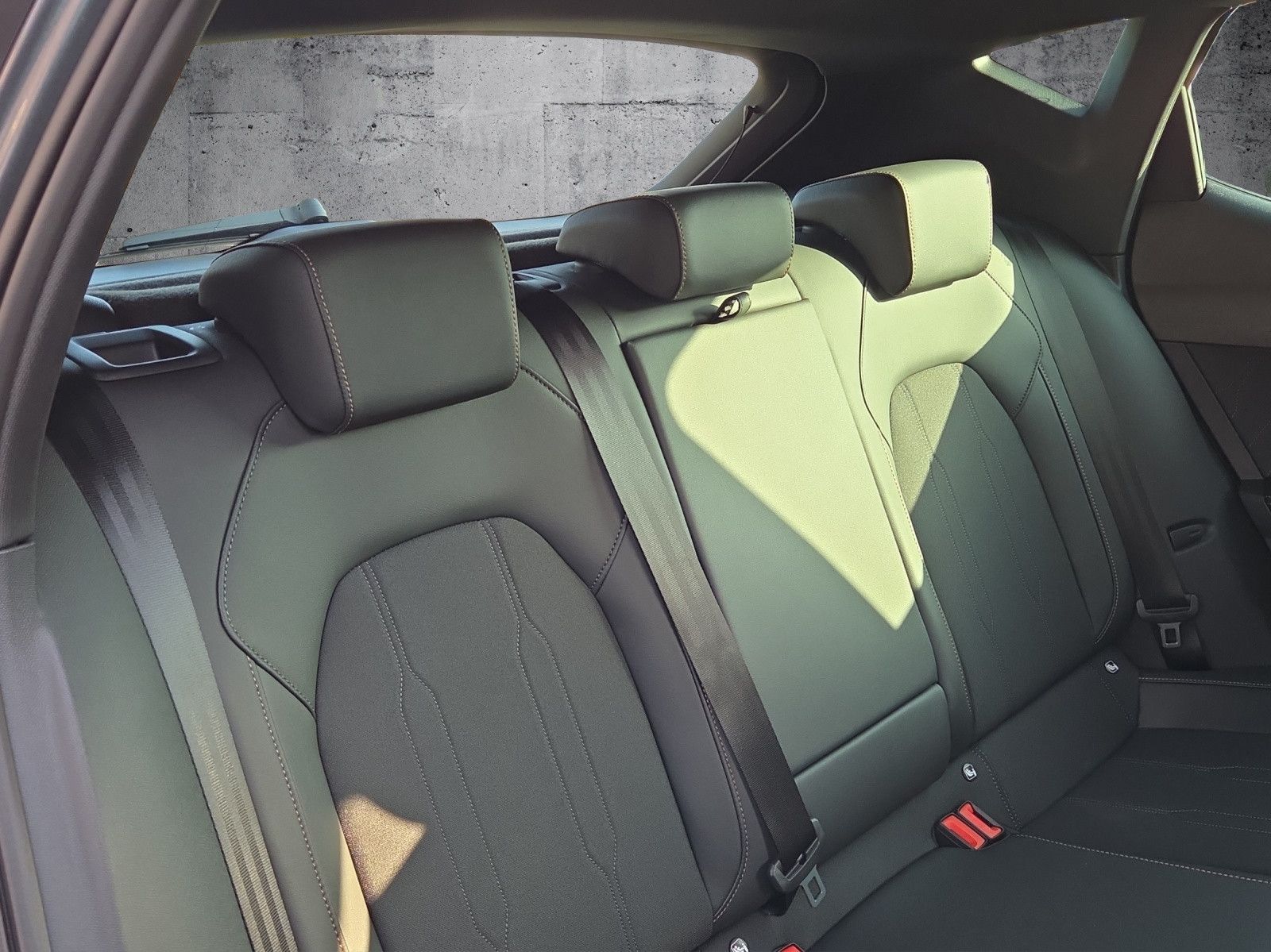 Leon "Pure Performance" 1.5 eTSI 110kW DSG NAVI