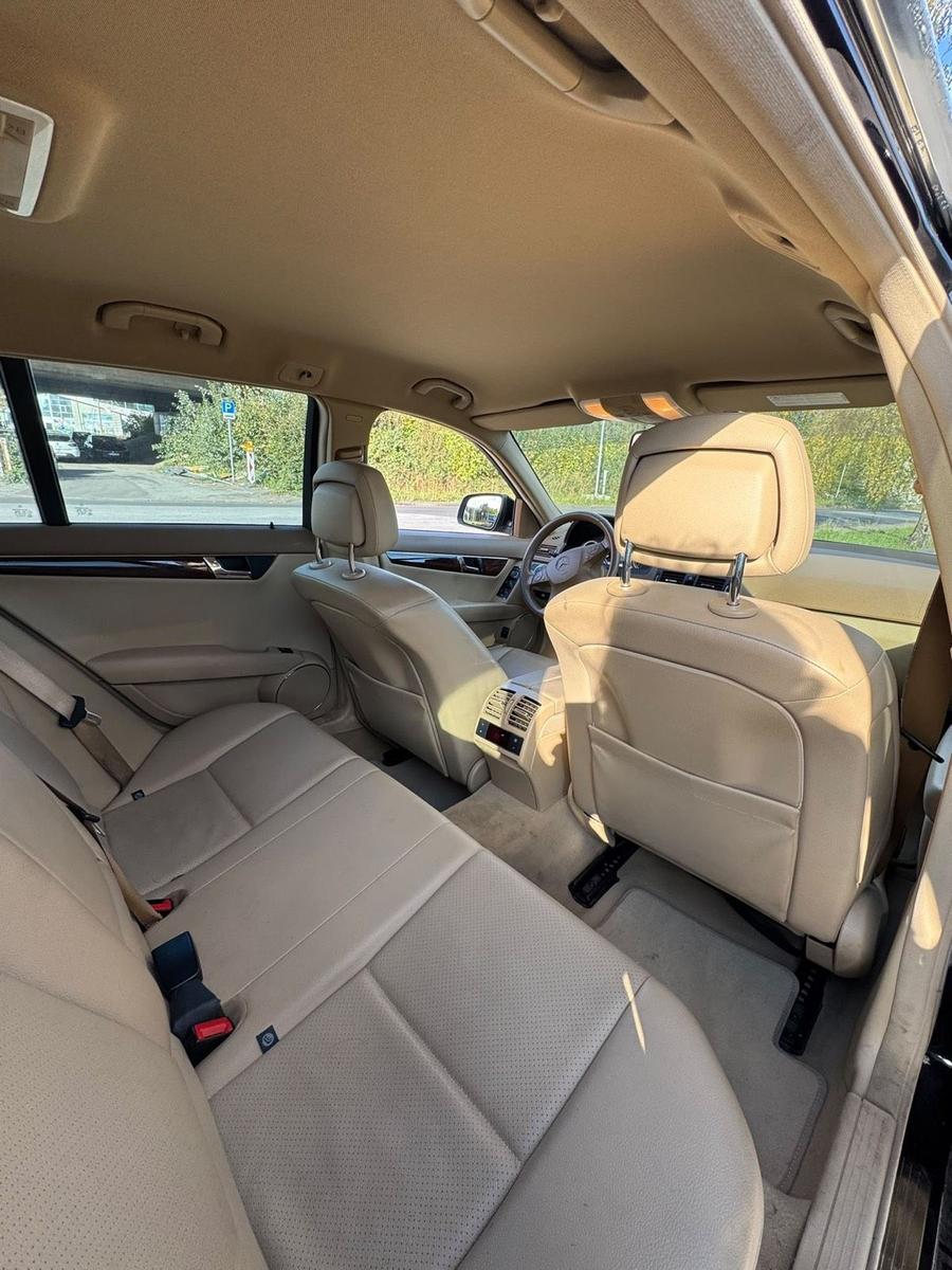 Mercedes-Benz C320 2008 — photo 5