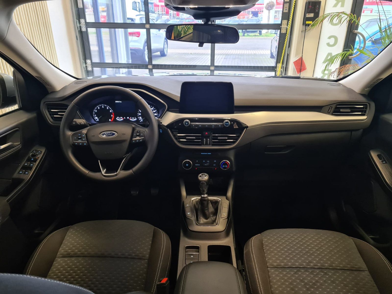 Fahrzeugabbildung Ford Kuga Cool & Connect / LED / NUR 30TKM