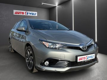 Toyota Auris - 2