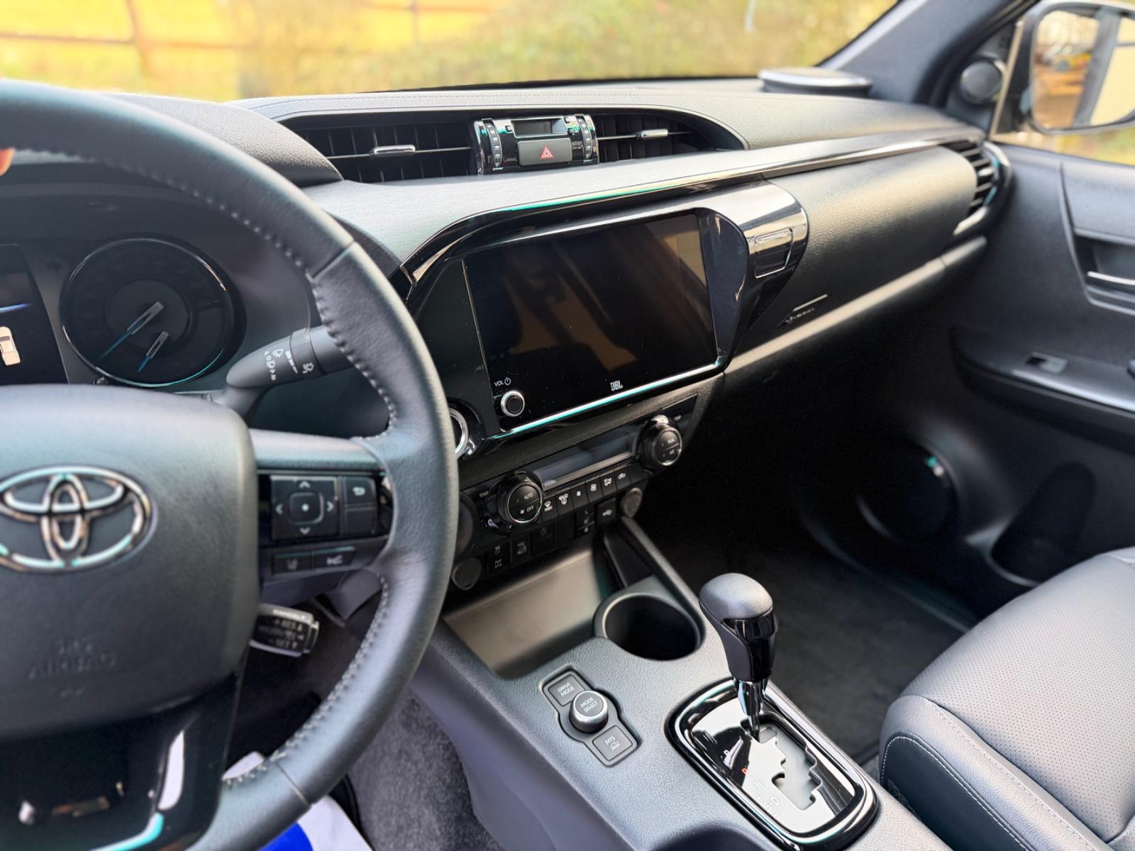 Toyota Hilux 2.8 D-4D 4Wd V48 Invincible*AHK*JBL RFK