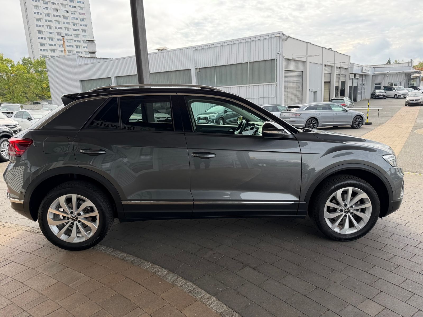 Volkswagen T-Roc - Bild 6