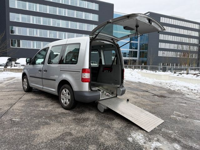 Volkswagen Caddy Rollstuhlrampe