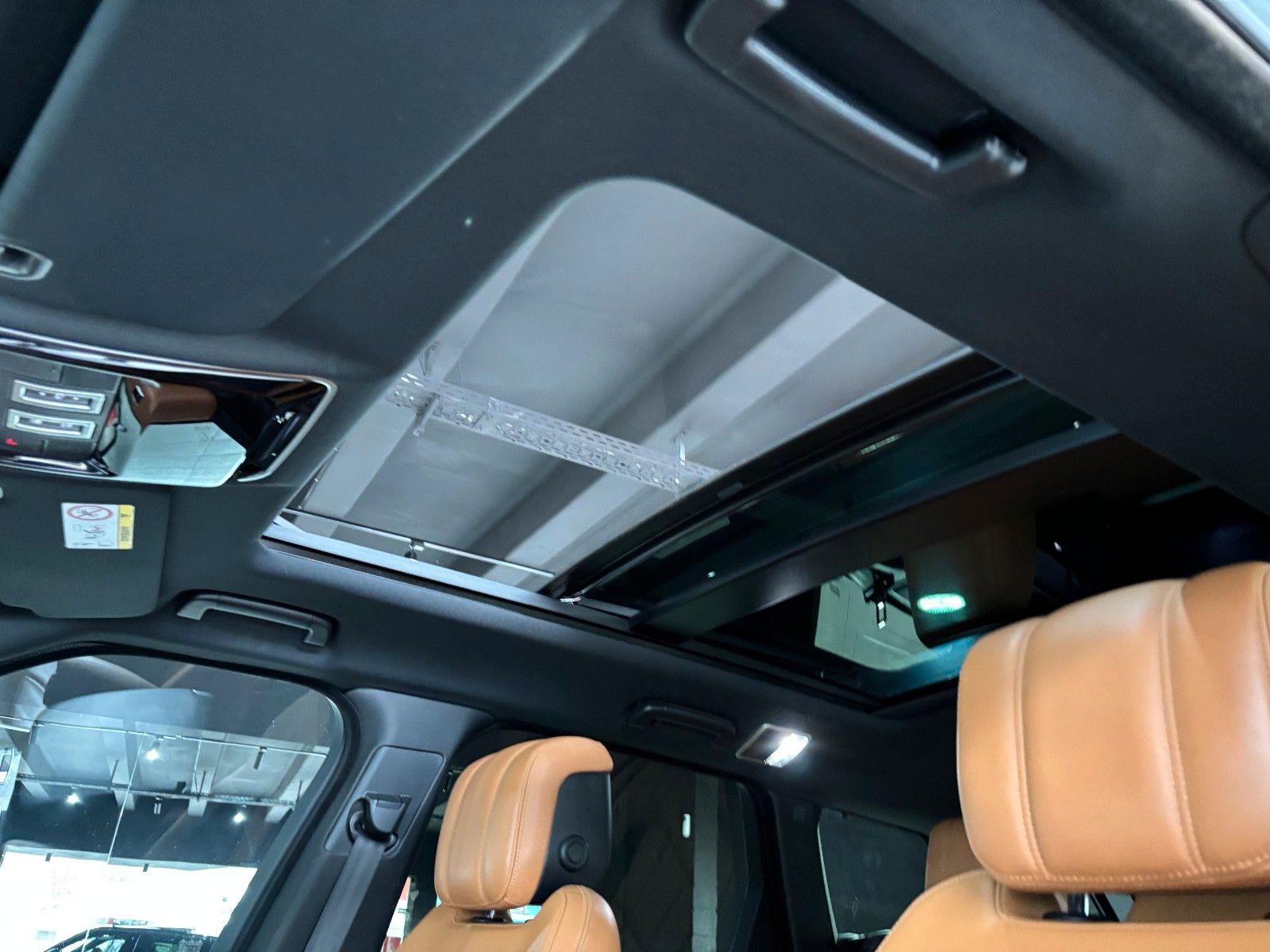 Fahrzeugabbildung Land Rover Range Rover Sport D350 Pano*Meridian*Keyless*Kam