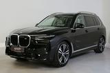 BMW X7 M60i xDrive Individual PanoramSkyLounge B&W - BMW X7 M60 Jahreswagen
