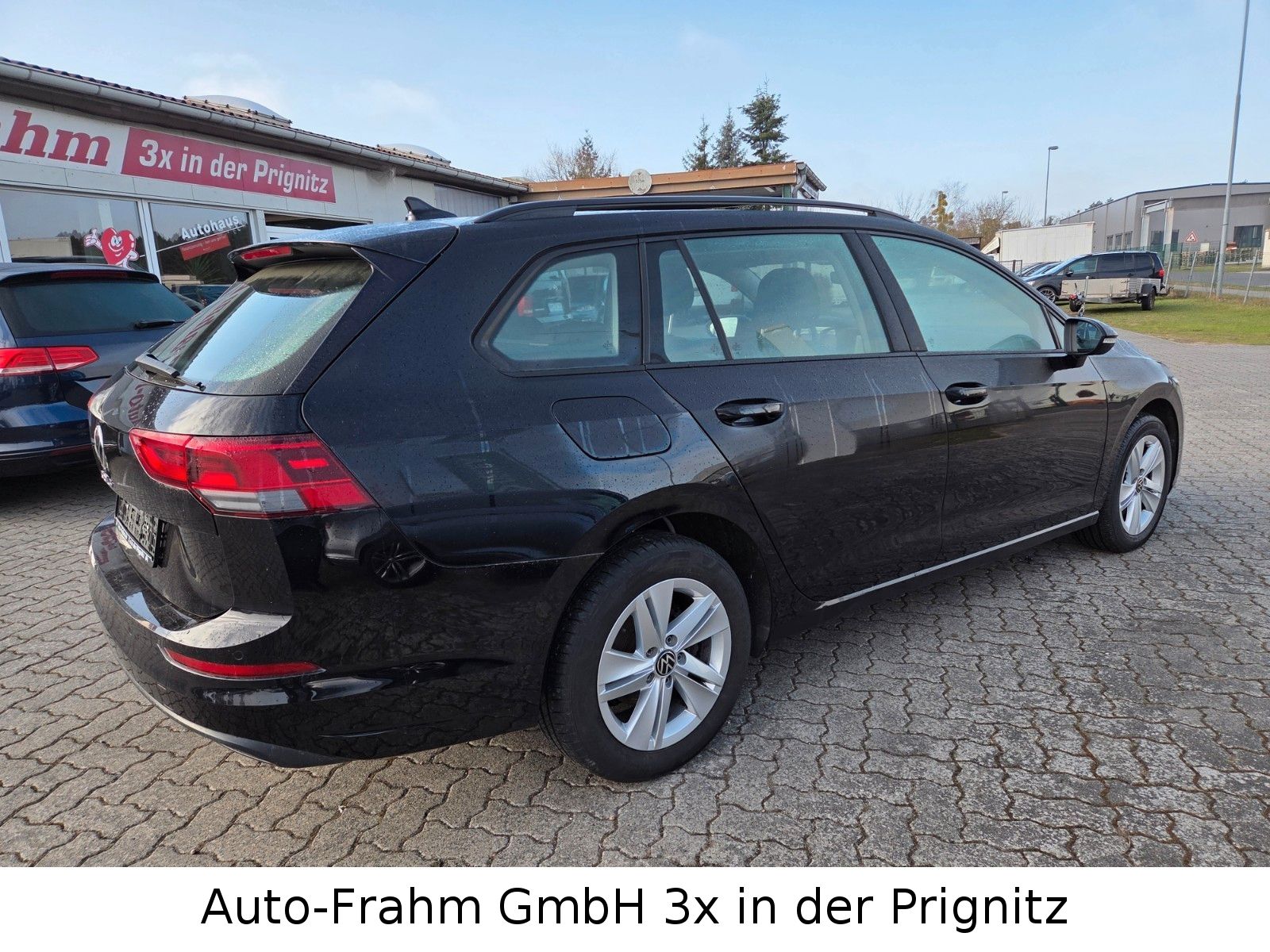 Volkswagen Golf VIII Variant Life LED NAVI foto 22