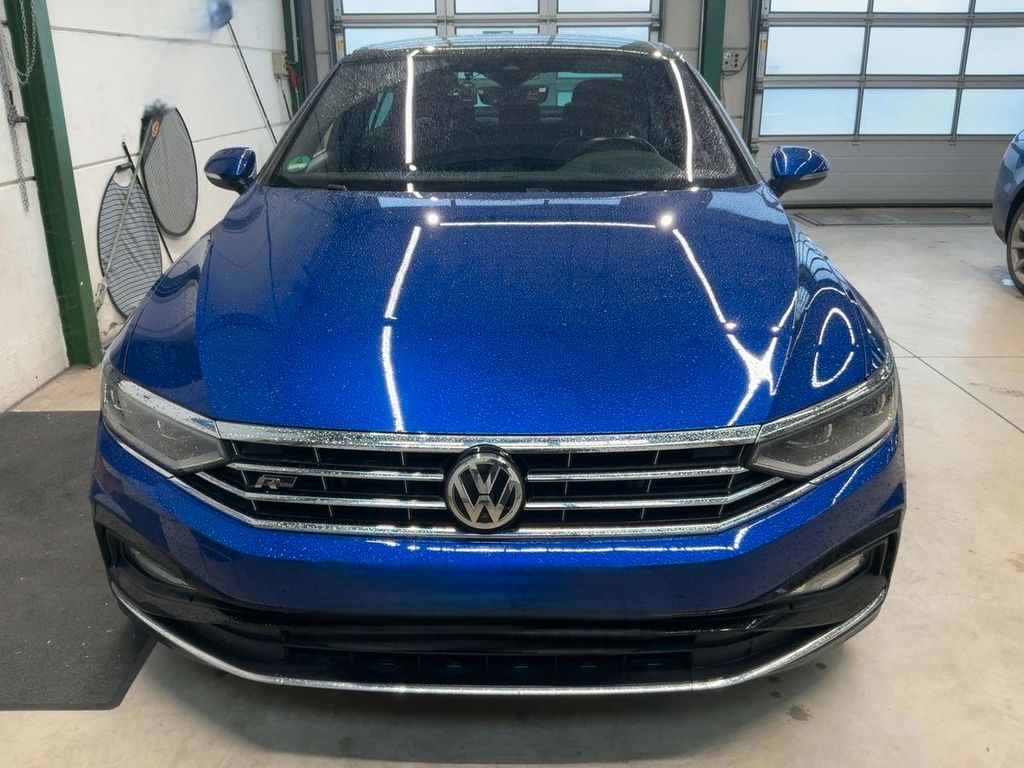 Image of Volkswagen Passat