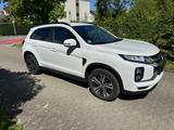 Mitsubishi ASX 2.0 MIVEC CVT 4WD Top Top - Mitsubishi ASX Top mit Benzin-Antrieb