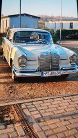 Mercedes-Benz MERCEDES W111 220 b HECKFLOSSE - Mercedes-Benz W111 Heckflosse