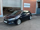 Opel Astra K 1.4 Dynamic*LED*17"Alu*Navi*Kamera*2xPDC - Opel Astra: 17