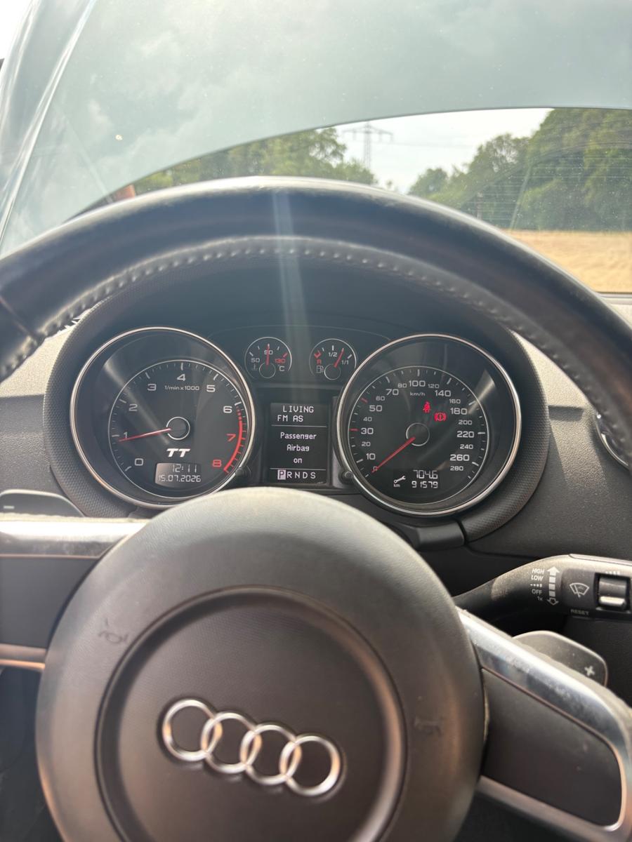 Audi TT Roadster 2.0 TFSI S tronic -